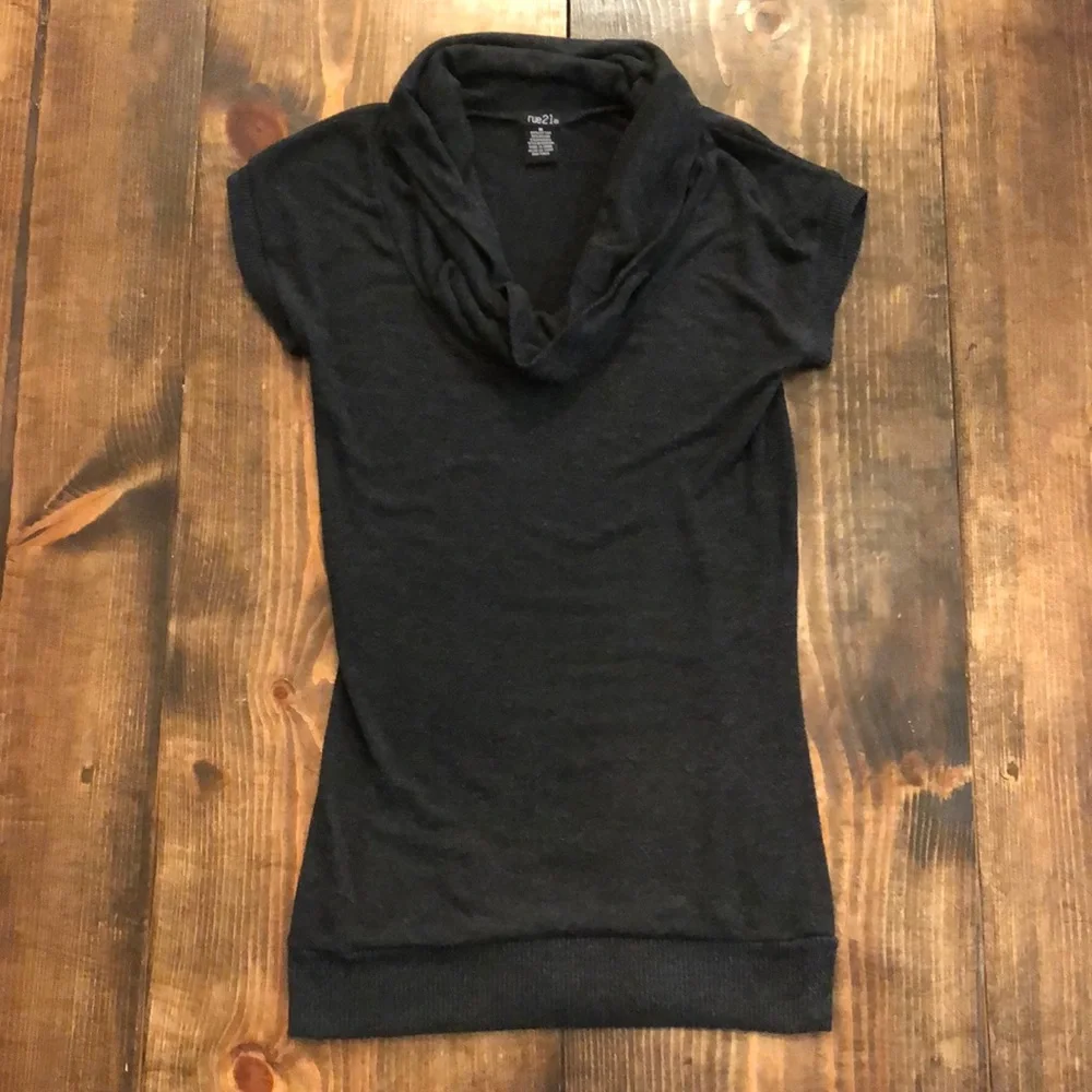 Gray Top